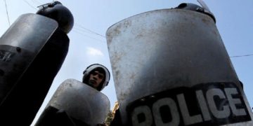 العثورعلى جثة شرطي قتل في ظروف غامضة