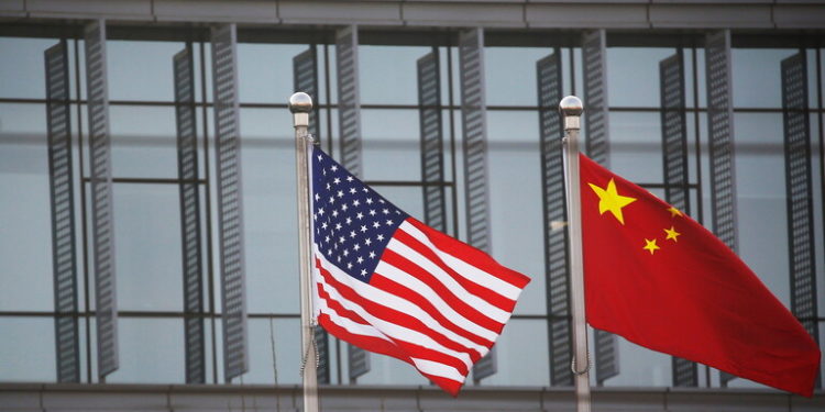 بكين ترد على واشنطن ,,, لا توجهوا أصابع الاتهام إلينا في جائحة كورونا