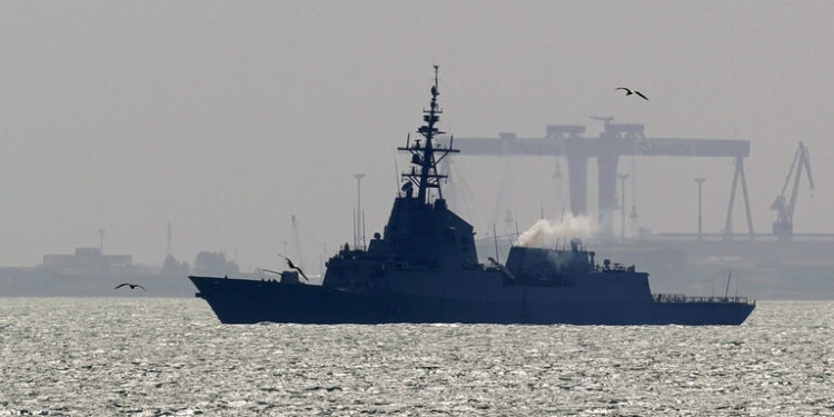 مصر وإسبانيا  .. تنفذان تدريبا بحريا في البحر الأحمر