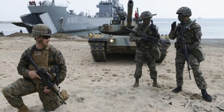 اتفاق أمريكي ياباني ,على (تمديد شروط تمويل القواعد الأمريكية ) لمدة عام