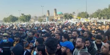 إغلاق ساحة النسور وانتشار أمني إثر تظاهرة للخريجين