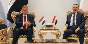 محافظ نينوى يلتقي السفير الهولندي