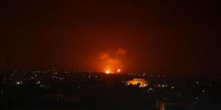 سوريا ,, الدفاعات الجوية تتصدى لصواريخ اسرائيلية في محيط دمشق