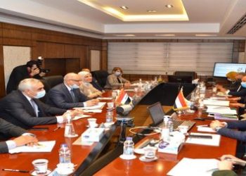 العراق ومصر يبحثان تعزيز التعاون الاقتصادي المشترك