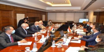 العراق ومصر يبحثان تعزيز التعاون الاقتصادي المشترك