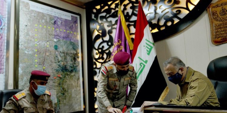 الكاظمي يجري زيارة لقضاء الطارمية للاشراف على العمليات