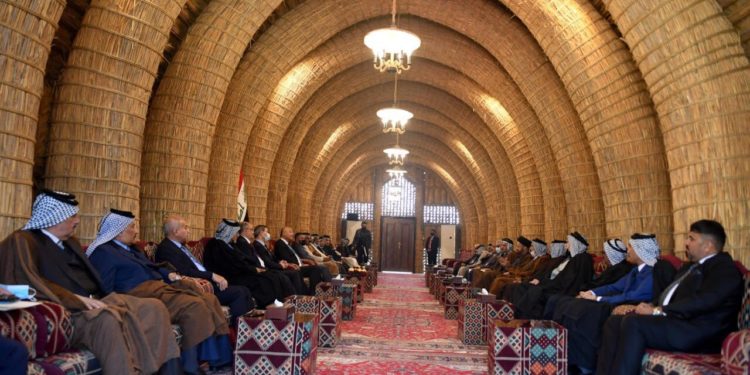 برهم صالح .. النجف تمثل رمزاً للاعتدال ودعم التعايش السلمي