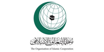 لقاء يجمع وزير الخارجية مع الأمين العام لمنظمة التعاون الاسلامي