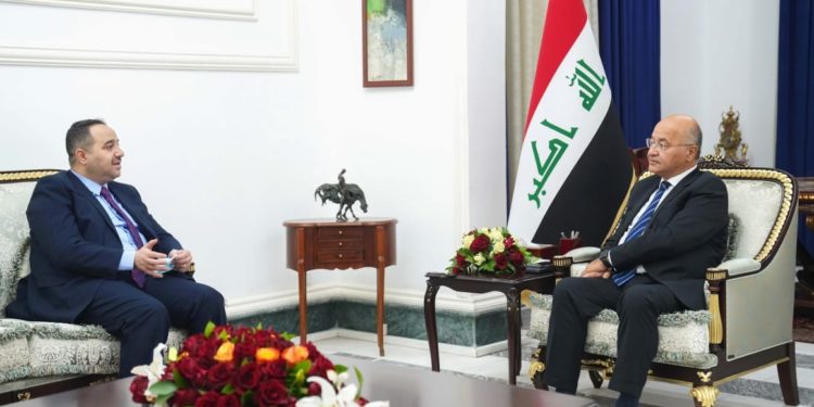 رئيس الجمهورية يؤكد ضرورة معالجة ,الآثار الاقتصادية, لجائحة كورونا