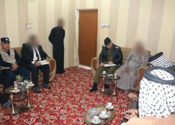 استغاثة بــ (الشرطة المجتمعية) من قبل سيدة عربية لإيقاف ابتزازها من “شاب عراقي”