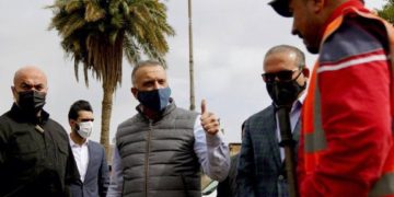 الكاظمي ,, يشرف على أكساء شارع الجمهورية والخلاني اثناء حظر التجوال