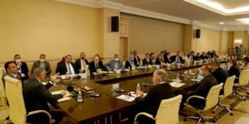 المالية النيابية تستأنف اجتماعاتها بشأن الموازنة وتستضيف وزيرة الهجرة ووفدا من وزارة العدل
