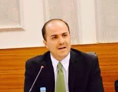 الكشف عن مصير النواب الفائزين الذين لم يؤدوا اليميـن الدستوريـة حتى الان