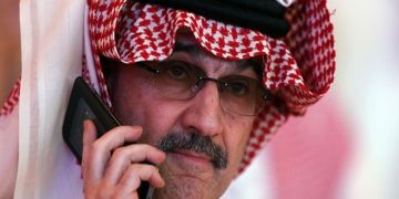 صحفيون فرنسيون … الوليد بن طلال يشتري نادي مرسيليا