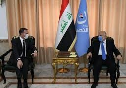العبادي يلتقي السفير الامريكي … ضرورة إبعاد المنطقة عن الصراعات