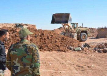 حفر خندق لحماية الثروة النفطية في ديالى