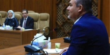 أمين بغداد: الحملة الكبرى لتبليط 16 مليون متر مربع مستمرة.. الكاظمي يتابع يومياً
