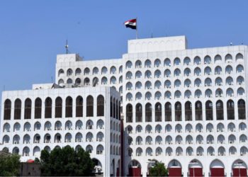 فريق عمل متخصص يتوجه إلى اليونان لمتابعة فقدان طائرة يونانية قادها “طيار عراقي”