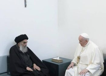 مكتب السيد السيستاني يعلن تفاصيل اللقاء التاريخي بين المرجع والبابا