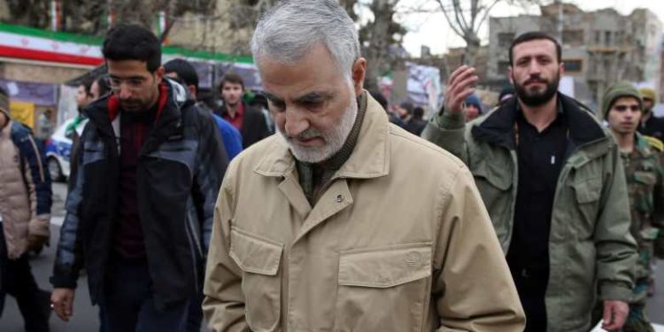 نتيجة علاقة غرامية.. محاكمة موظفة أميركية سربت معلومات “حساسة” حول مقتل سليماني