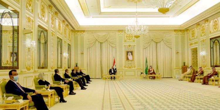 بالصور مراسم استقبال بن سلمان لــ مصطفى الكاظمي