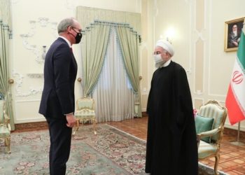 روحاني .. لا يمكن لإيران أن تواصل الالتزام بالاتفاق النووي من طرف واحد