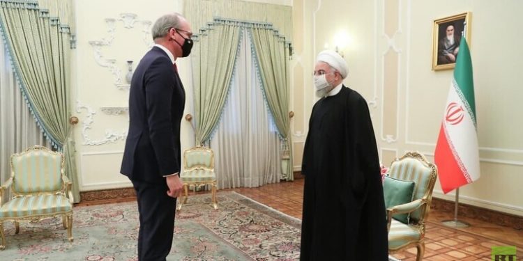 روحاني .. لا يمكن لإيران أن تواصل الالتزام بالاتفاق النووي من طرف واحد