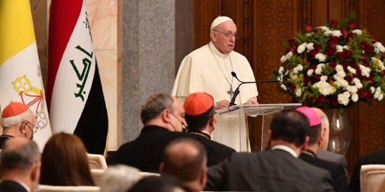 على المجتمع الدولي أن يقوم بدور حاسم في تعزيز السلام في العراق