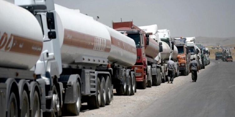 عبر العراق , إيران ترسل صهاريج محملة بالبنزين إلى لبنان