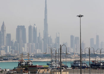 الإمارات تقر تصريح إقامة العمل الافتراضي