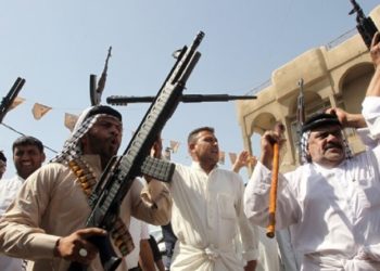 مقتل وإصابة أربعة أشخاص في نزاع عشائري