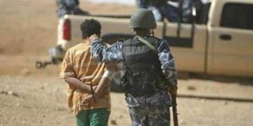 القبض على ارهابي ينقل عناصر داعش من سوريا الى العراق ..