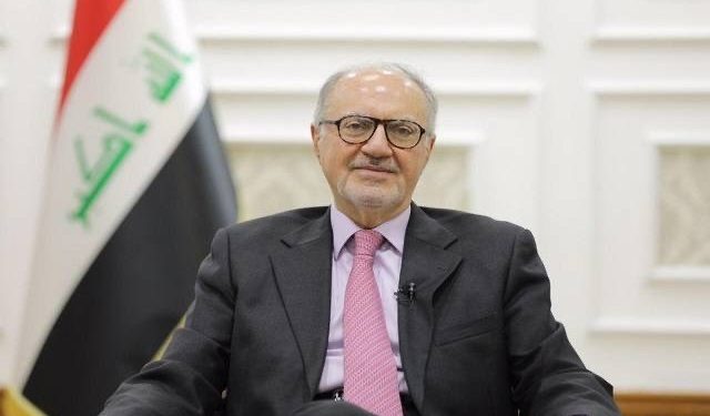 وزير المالية يرجح فرض البرلمان ضريبة الدخل على جميع الرواتب والمخصصات