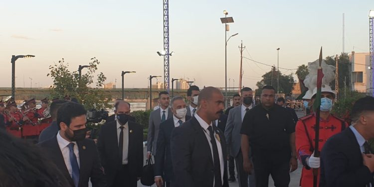 الكاظمي يصل الى مقر نقابة الصحفيين العراقيين