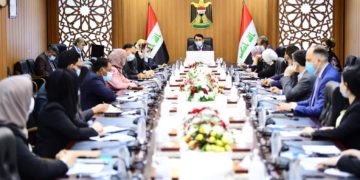 الأمين العام لمجلس الوزراء يبحث مع رابطة المصارف العراقية مشروع تطوير شارع المتنبي