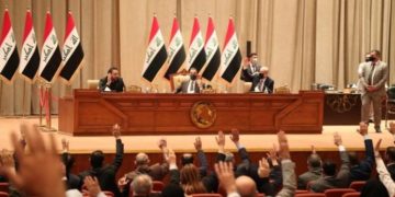 (110) نائب يوقعون لعدم التصويت على سعر صرف الدولار في قانون الموازنة العامـة