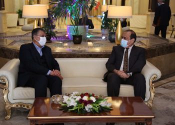 وزير النقل يبحث مع نظيره الايراني التعاون المشترك وتبادل الخبرات