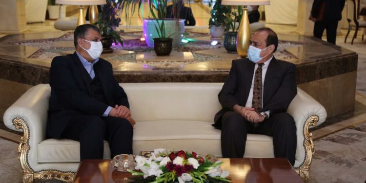 وزير النقل يبحث مع نظيره الايراني التعاون المشترك وتبادل الخبرات