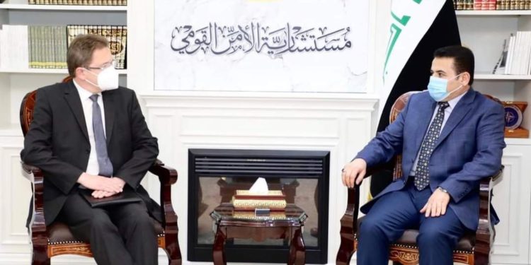 الأعرجي يبحث مع القائم بالأعمال الألماني التعاون الأمني في مجال مكافحة الإرهاب وتبادل الخبرات