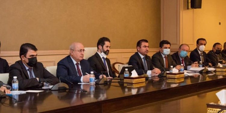وفد كردي استئناف المفاوضات مع مسؤولين في الحكومة الإتحادية