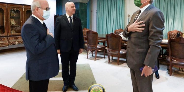 وزير التربية يلتقي السفير الفرنسي