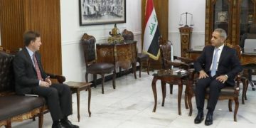 زيدان والسفير البريطاني يبحثان دعم فريق التحقيق الدولي