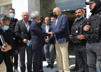 مدير مطار النجف الدولي الجديد يتسلم مهام عمله