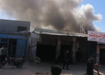حريق كبير يلتهم عددا من المحال في كربلاء