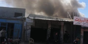 حريق كبير يلتهم عددا من المحال في كربلاء