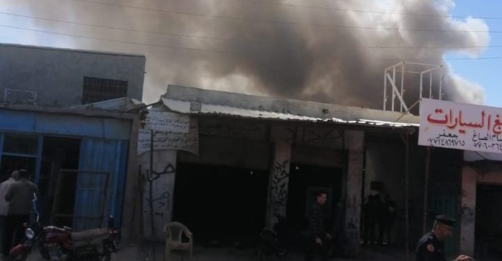 حريق كبير يلتهم عددا من المحال في كربلاء