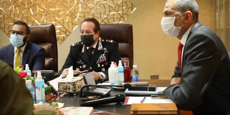 استقبال وفداً من بعثة الاتحاد الأوروبي من قبل الغانمي