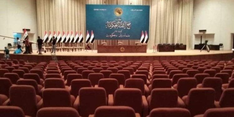 عضو بالمالية يعلق على وجود “انقسام شيعي” بشأن الموازنة