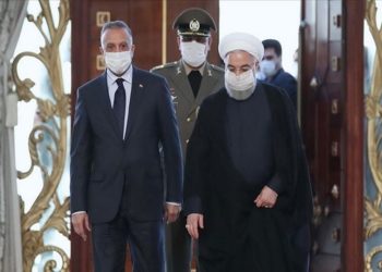 روحاني يحدث الكاظمي عن “الأموال الإيرانية ” في العراق