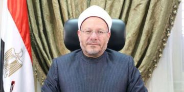 “بعد شيخ الازهر”.. مفتي مصر يتلقى دعوة رسمية لزيارة العراق